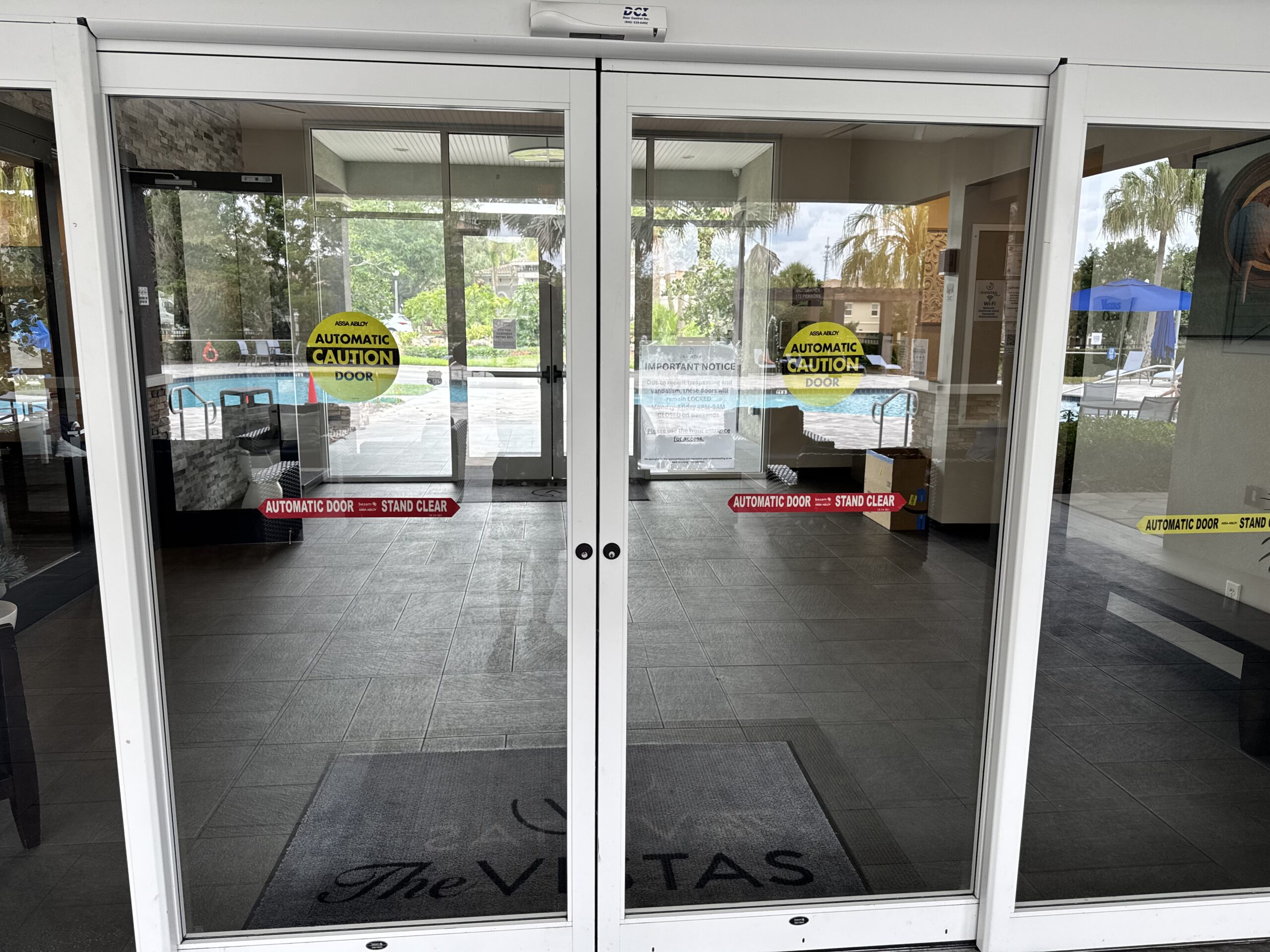 Locksmith on a commercial call in Haines City, Florida