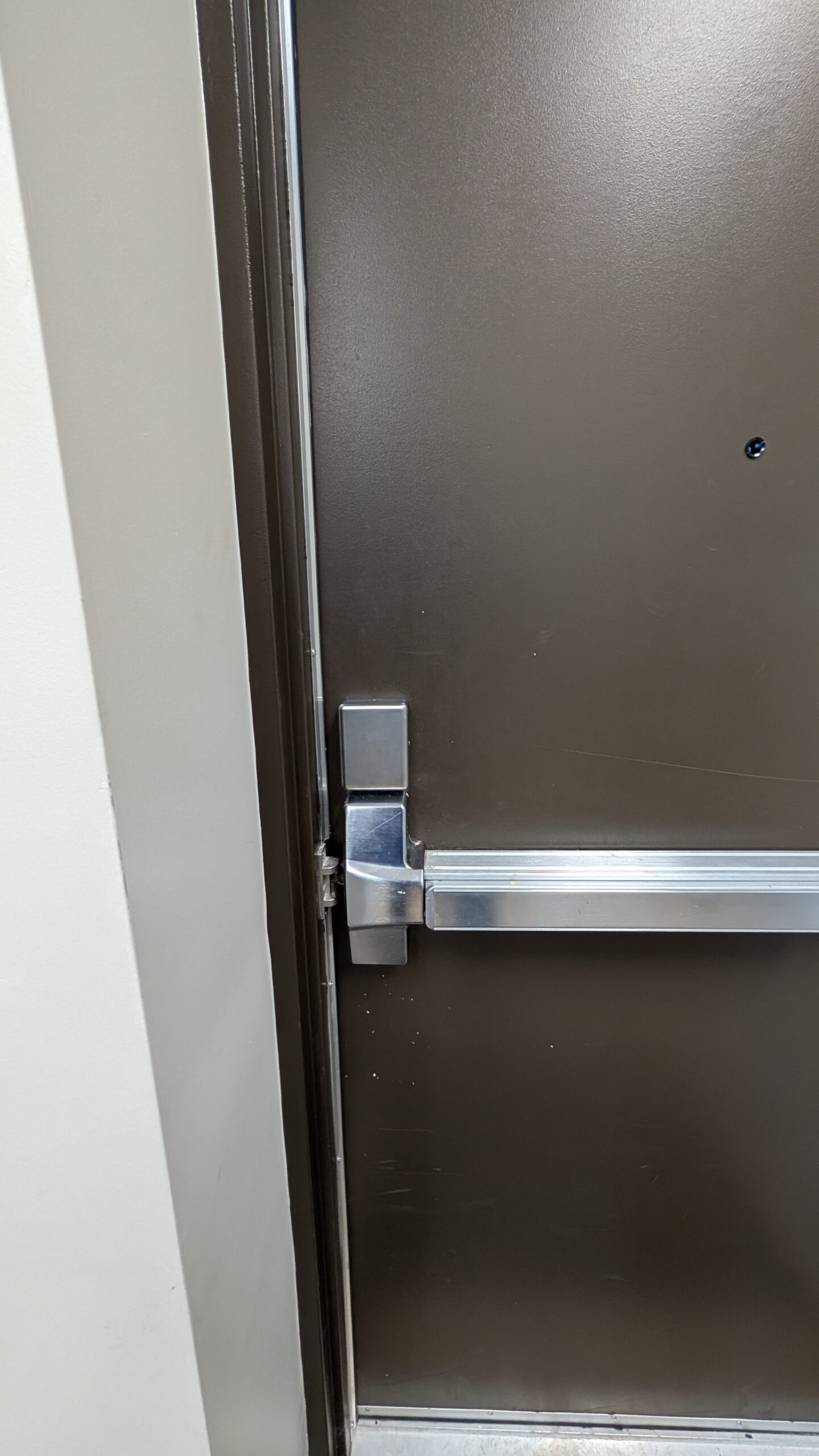 Locksmith on a commercial call in Lake Hamilton, Florida